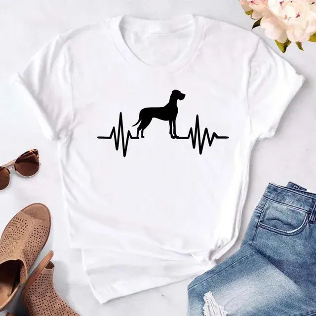 Cute Women's Dog Mom Graphic T-Shirt