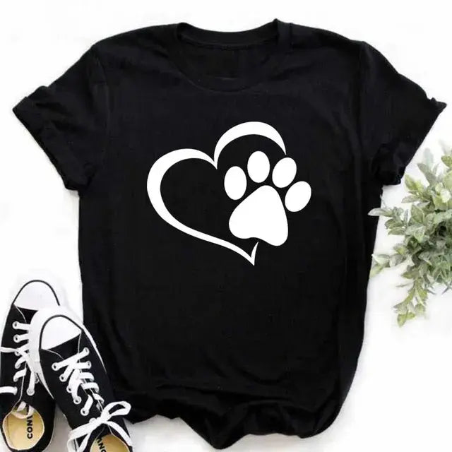 Cute Women's Dog Mom Graphic T-Shirt